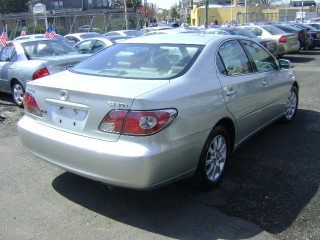 2003 Lexus ES 300 Base