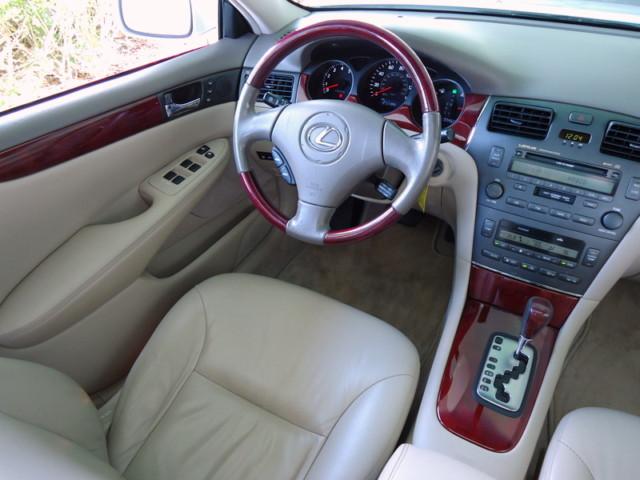 2004 Lexus ES 330 Unknown