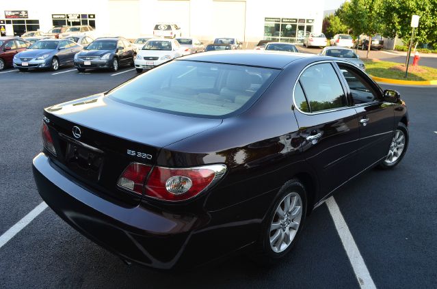 2004 Lexus ES 330 Base