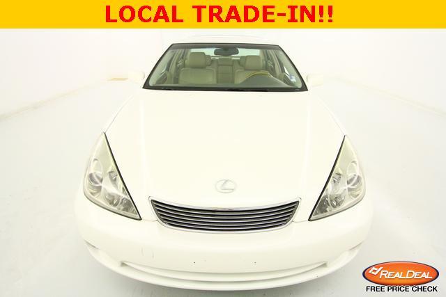 2005 Lexus ES 330 Pickup 2D 6 Ft