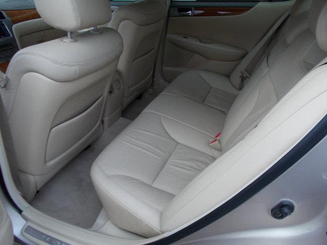 2005 Lexus ES 330 Unknown