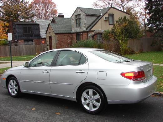 2005 Lexus ES 330 SE Sedan