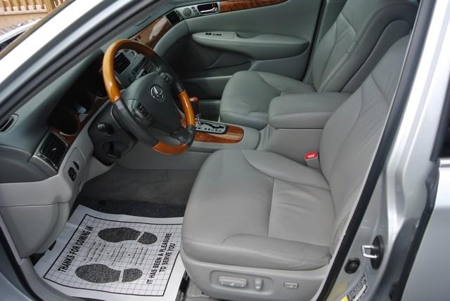 2005 Lexus ES 330 Unknown