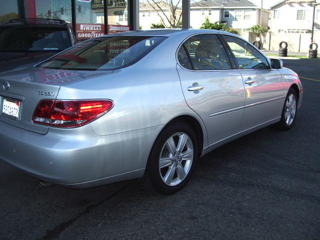 2005 Lexus ES 330 Base