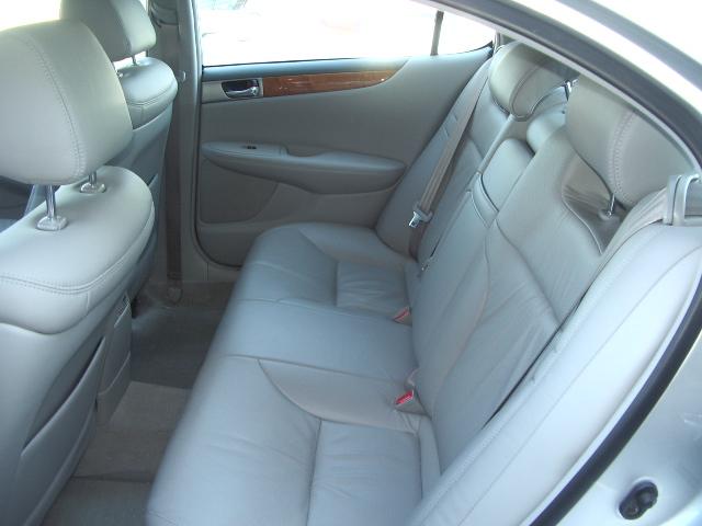 2005 Lexus ES 330 Base