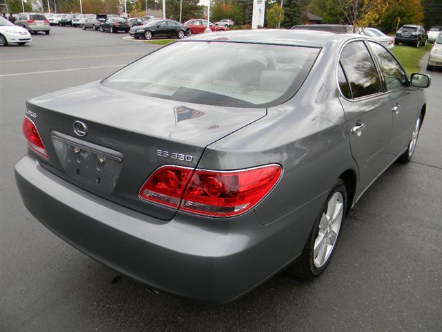 2005 Lexus ES 330 Touring Platinum Ed