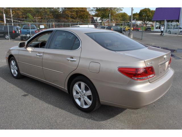 2005 Lexus ES 330 Unknown