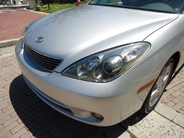 2005 Lexus ES 330 Unknown