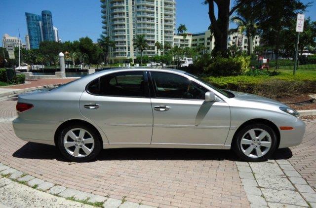 2005 Lexus ES 330 Unknown