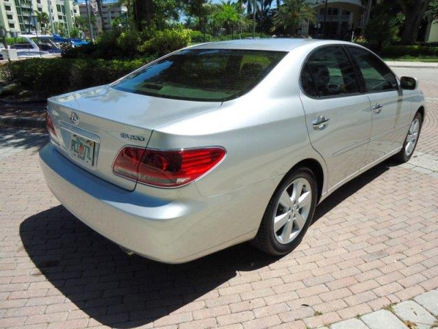 2005 Lexus ES 330 Unknown