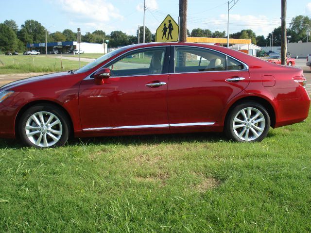 2010 Lexus ES 350 Reg Cab 165 WB 84 CA XL 4WD