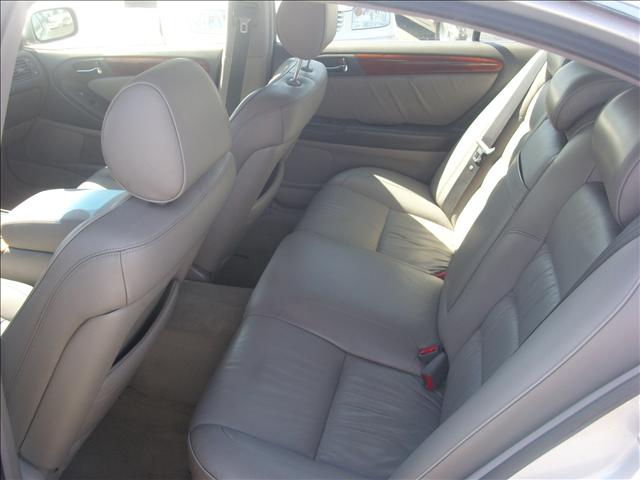 1999 Lexus GS 300 Base