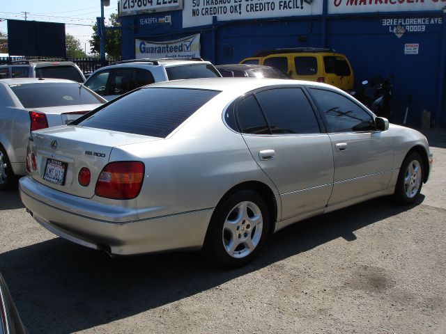 2000 Lexus GS 300 Base Sletruck