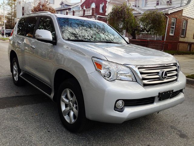 2010 Lexus GX 460 Scion XB