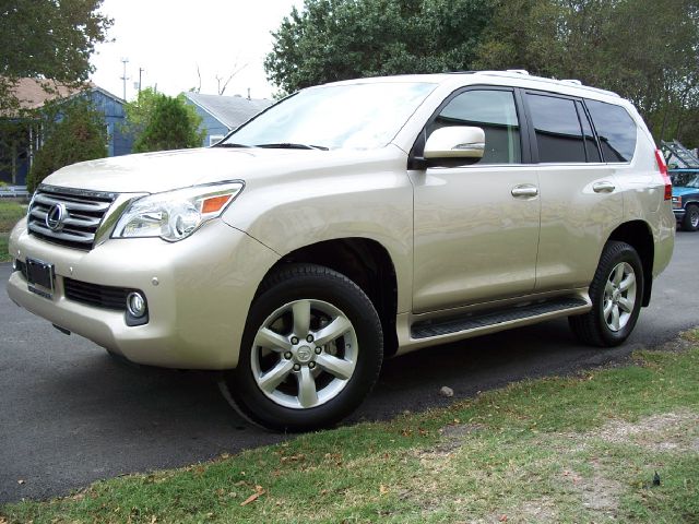 2010 Lexus GX 460 Scion XB