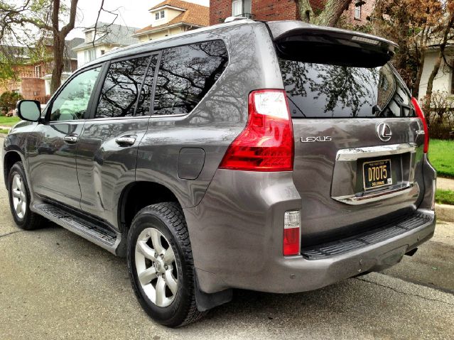 2010 Lexus GX 460 Scion XB