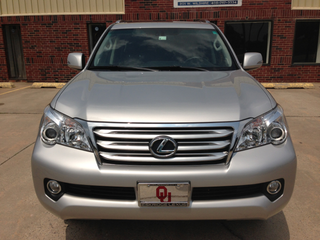 2012 Lexus GX 460 Scion XB