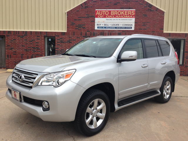 2012 Lexus GX 460 Scion XB