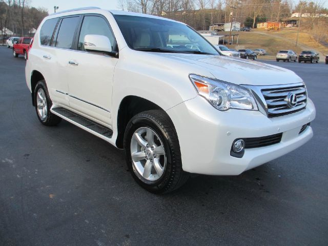 2012 Lexus GX 460 Scion XB