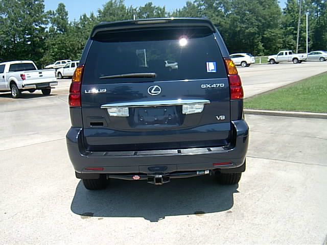 2004 Lexus GX 470 Scion XB