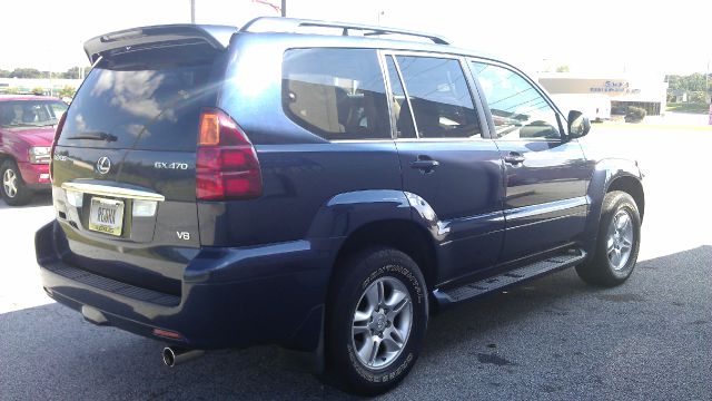 2004 Lexus GX 470 Scion XB