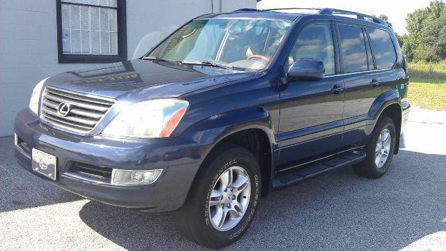 2004 Lexus GX 470 Scion XB