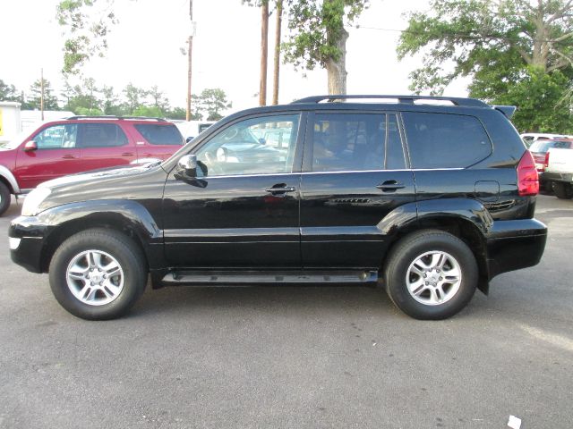 2004 Lexus GX 470 Scion XB