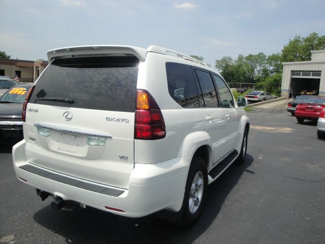 2004 Lexus GX 470 Scion XB