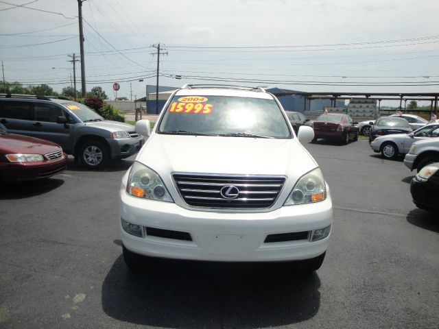 2004 Lexus GX 470 Scion XB