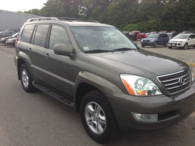 2006 Lexus GX 470 Scion XB