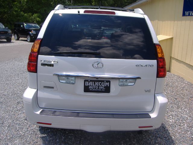 2007 Lexus GX 470 Scion XB