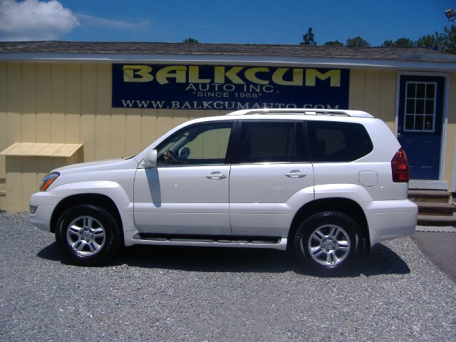 2007 Lexus GX 470 Scion XB