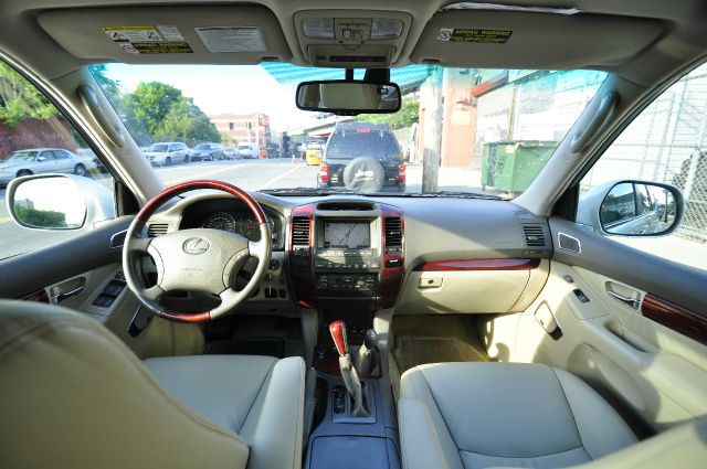 2008 Lexus GX 470 Scion XB