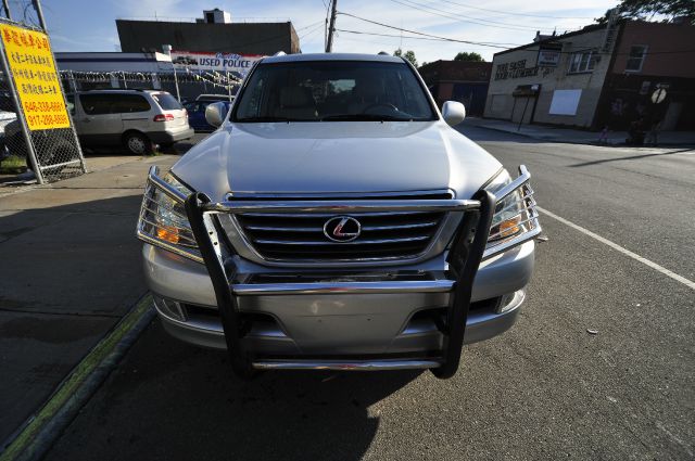 2008 Lexus GX 470 Scion XB