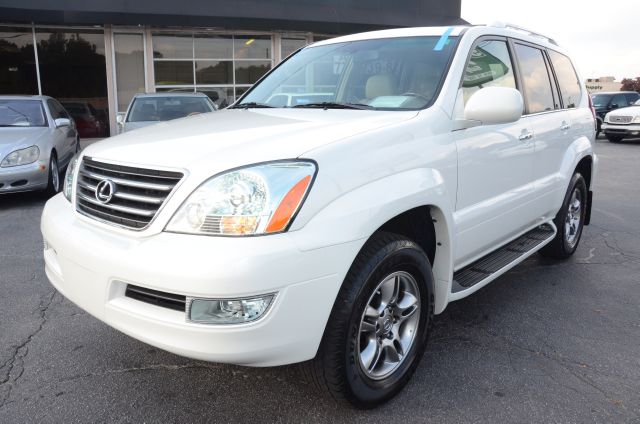 2009 Lexus GX 470 Scion XB