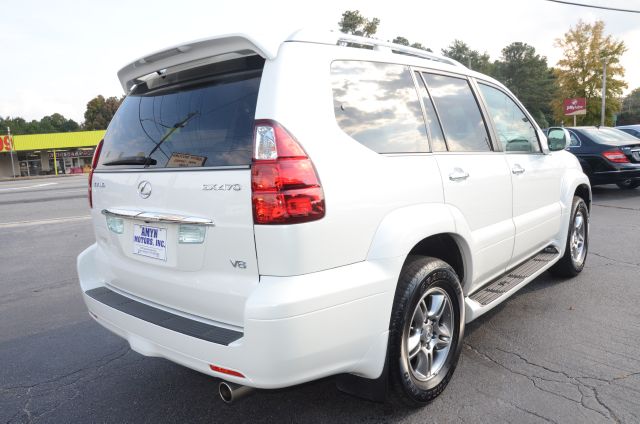 2009 Lexus GX 470 Scion XB