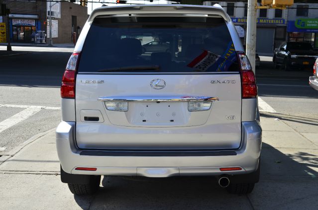 2009 Lexus GX 470 Scion XB