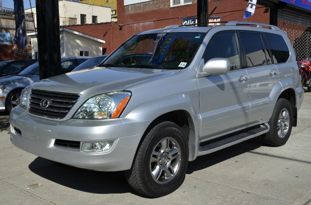 2009 Lexus GX 470 Scion XB