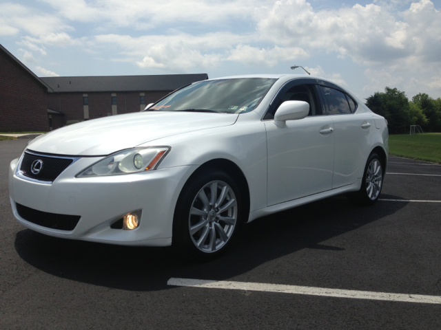 2008 Lexus IS Dvd-3rd ROW Seating