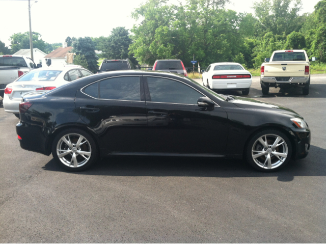 2009 Lexus IS Ext Cab SLE Longbed