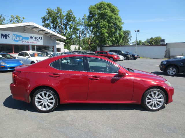 2006 Lexus IS 250 4WD 4-door Sport/entertainment Pkg