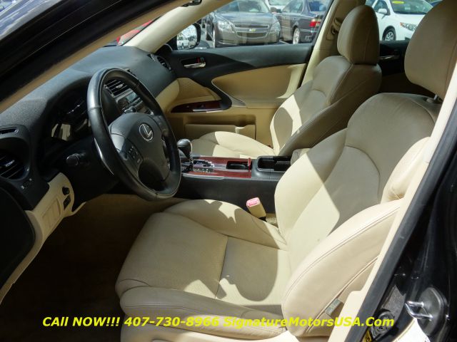 2006 Lexus IS 250 Ext Cab SLE Longbed