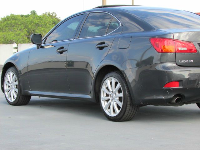 2006 Lexus IS 250 4WD 4-door Sport/entertainment Pkg