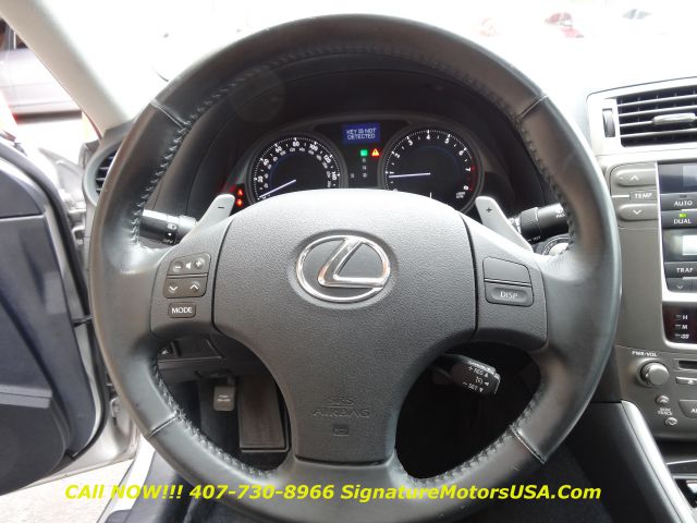 2006 Lexus IS 250 Ext Cab SLE Longbed