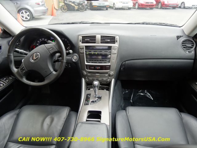 2006 Lexus IS 250 Ext Cab SLE Longbed