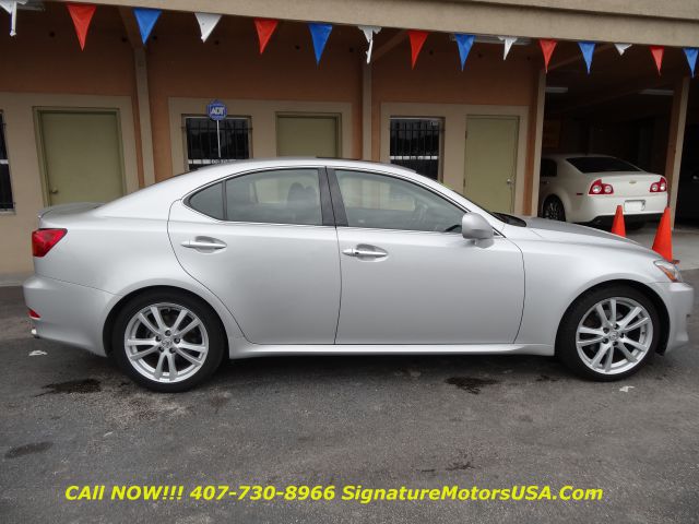 2006 Lexus IS 250 Ext Cab SLE Longbed