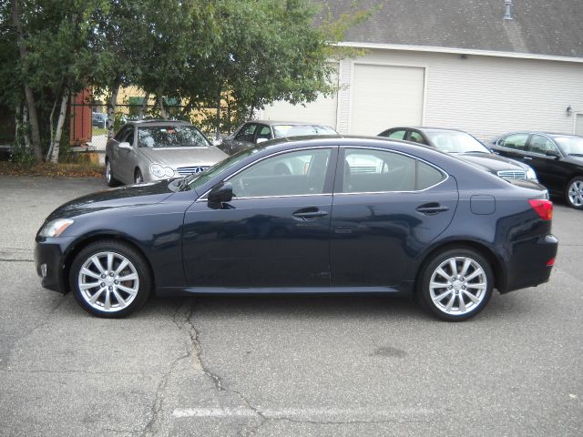 2006 Lexus IS 250 4WD 4-door Sport/entertainment Pkg