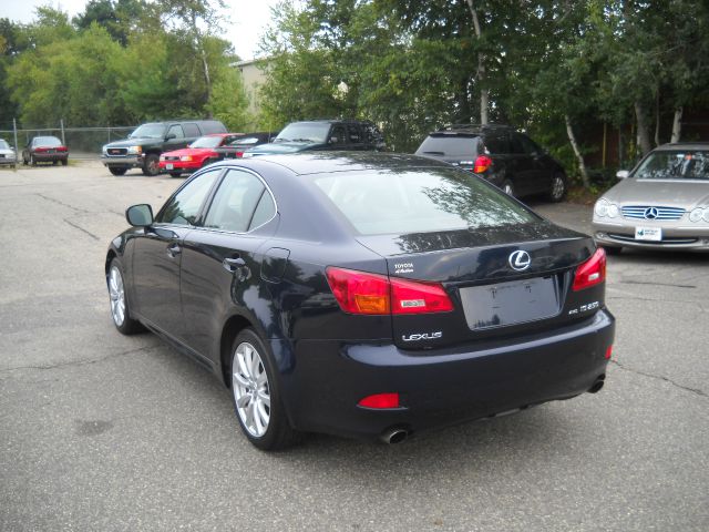 2006 Lexus IS 250 4WD 4-door Sport/entertainment Pkg