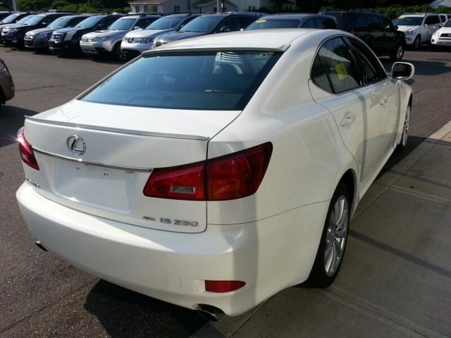 2006 Lexus IS 250 2WD Crew Cab 140.5 Lone Star