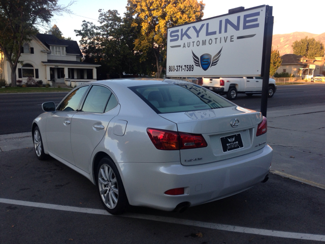 2006 Lexus IS 250 4WD 4-door Sport/entertainment Pkg